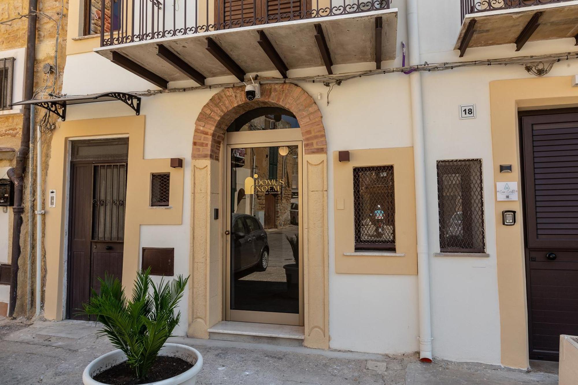 فندق Domus Noem - Locazione Turistica أغريجنتو المظهر الخارجي الصورة